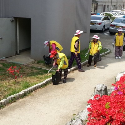 첨부 이미지 2-실버봉사단 마을환경지킴이사업 