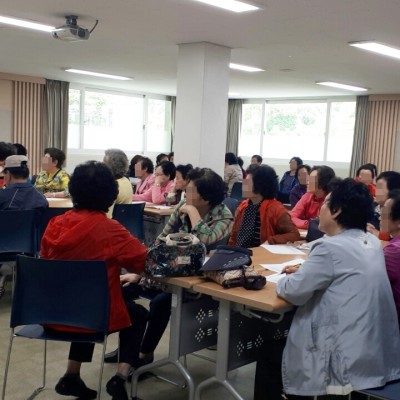 첨부 이미지 1-노인사회활동지원사업 노노케어 참여자 활동교육