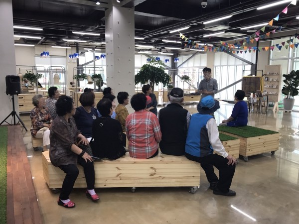 첨부 이미지 2-커뮤니티공간조성사업 우수기관 견학 활동