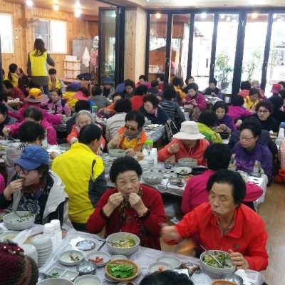 첨부 이미지 4-2018년 노인사회활동지원사업 