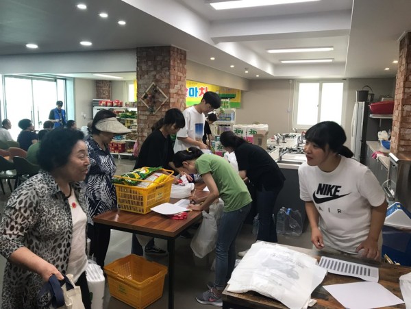 첨부 이미지 2-희망배달마차 나눔장터