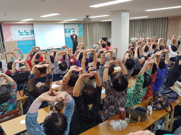 첨부 이미지 4-2019년 노인사회활동지원사업 