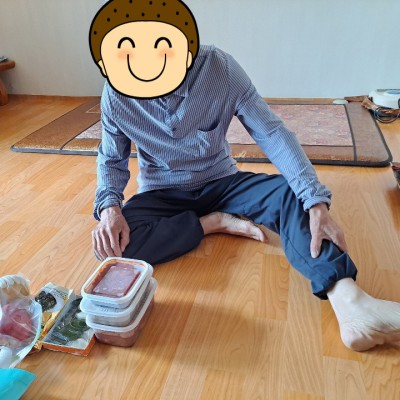 첨부 이미지 3-노인맞춤돌봄서비스 추석맞이 나눔 물품 전달