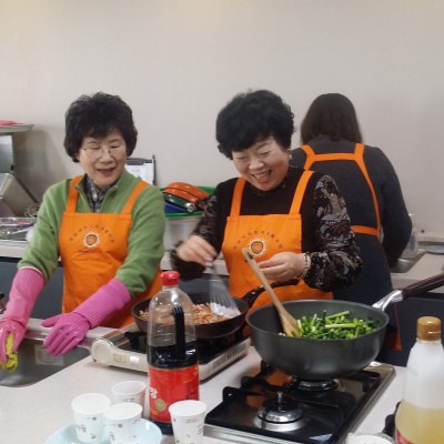 첨부 이미지 3-[요리교실프로그램] 한국암웨이 선생님들과 함께!