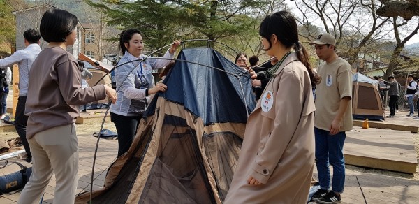 이미지 새창으로 크게보기 캠핑장비 교육 및 실습시간~~