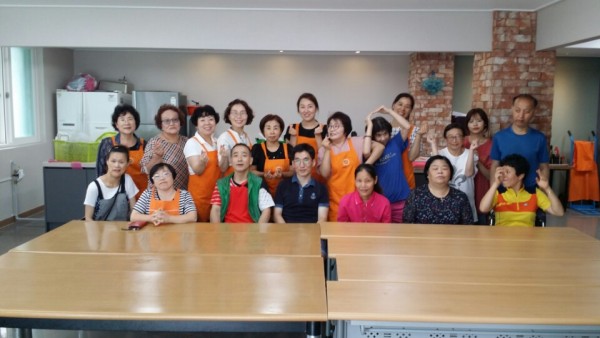 첨부 이미지 3-[장애인요리교실프로그램] 한국암웨이와 함께,