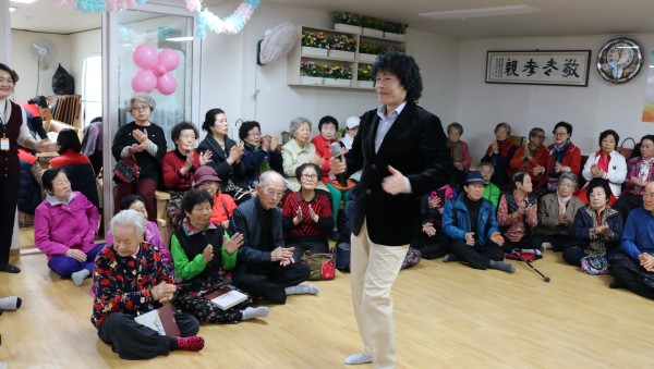 이미지 새창으로 크게보기 첨부 이미지 3-2019년 1분기 생신잔치
