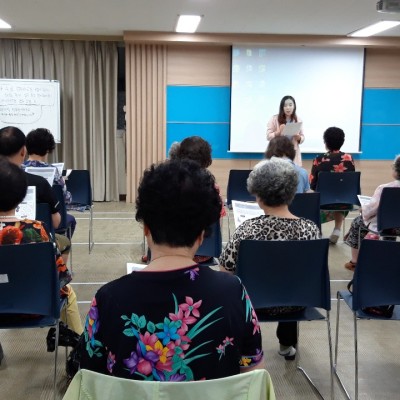 첨부 이미지 2-[보건의료서비스] 노인 스스로 운동법 교육