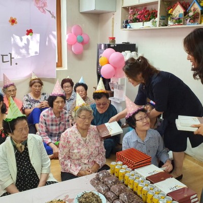 첨부 이미지 3-2019년 3분기 생신잔치
